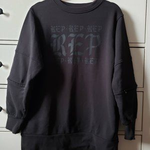 ON HOLD: Pullover